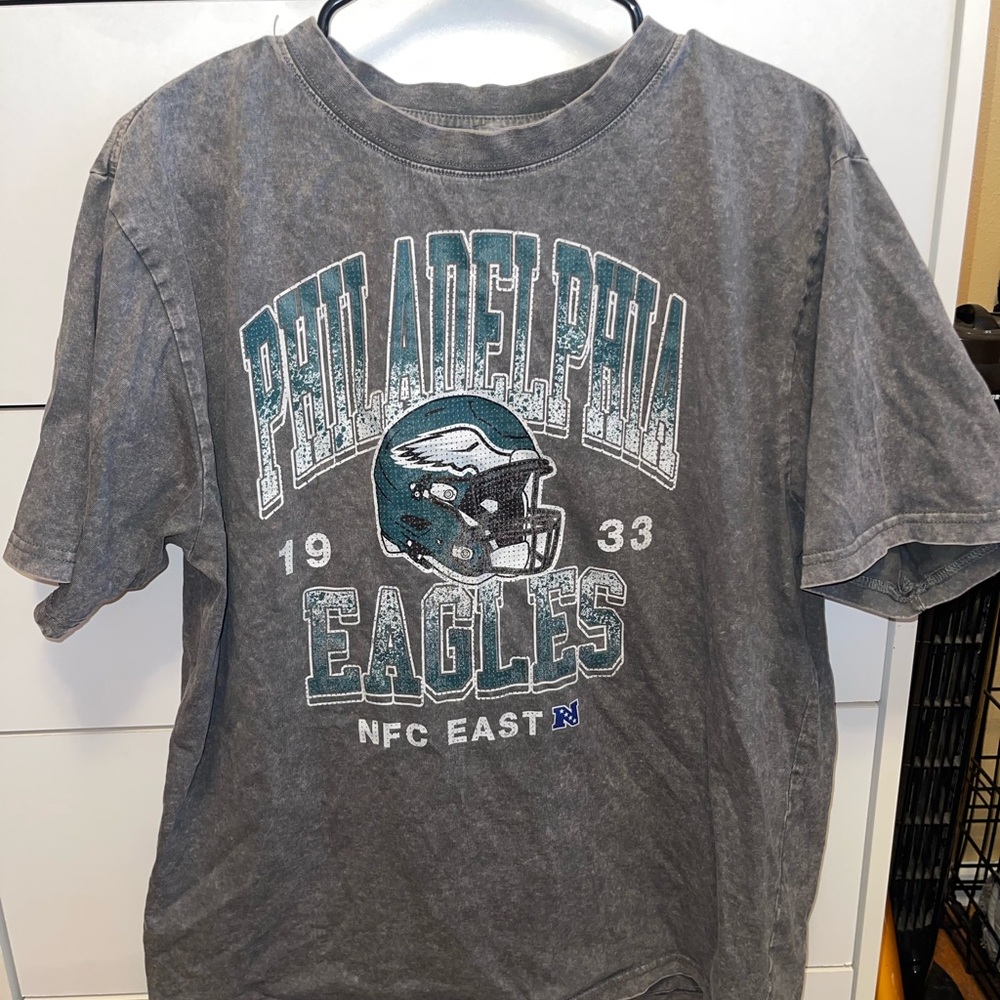 Philadelphia Eagles Gray Short Sleeve Tee